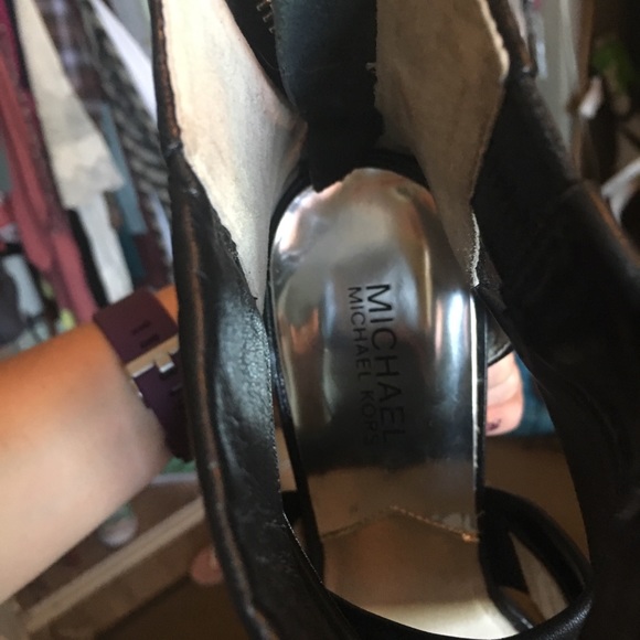 Michael Kors Black Leather Heels. HBIC! - Picture 6 of 6